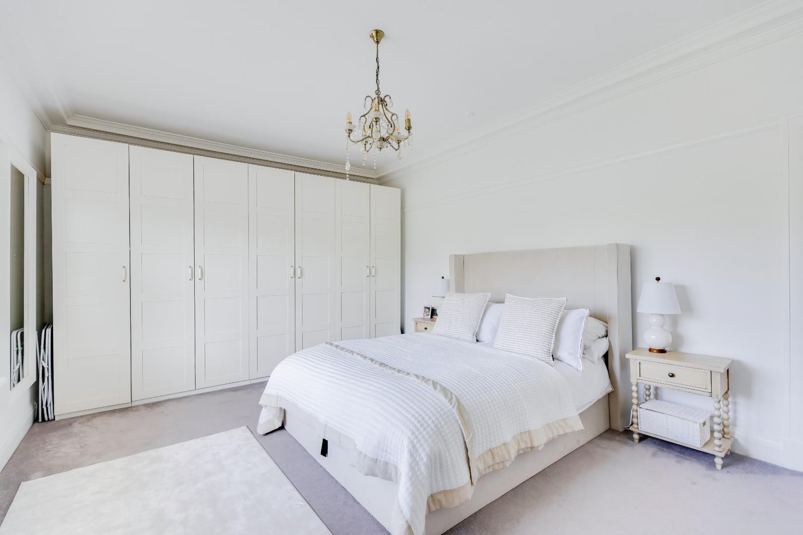 18 Queen Anne Square, Cardiff, CF10 3ED
